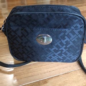 Tommy Hilfiger Small Crossbody